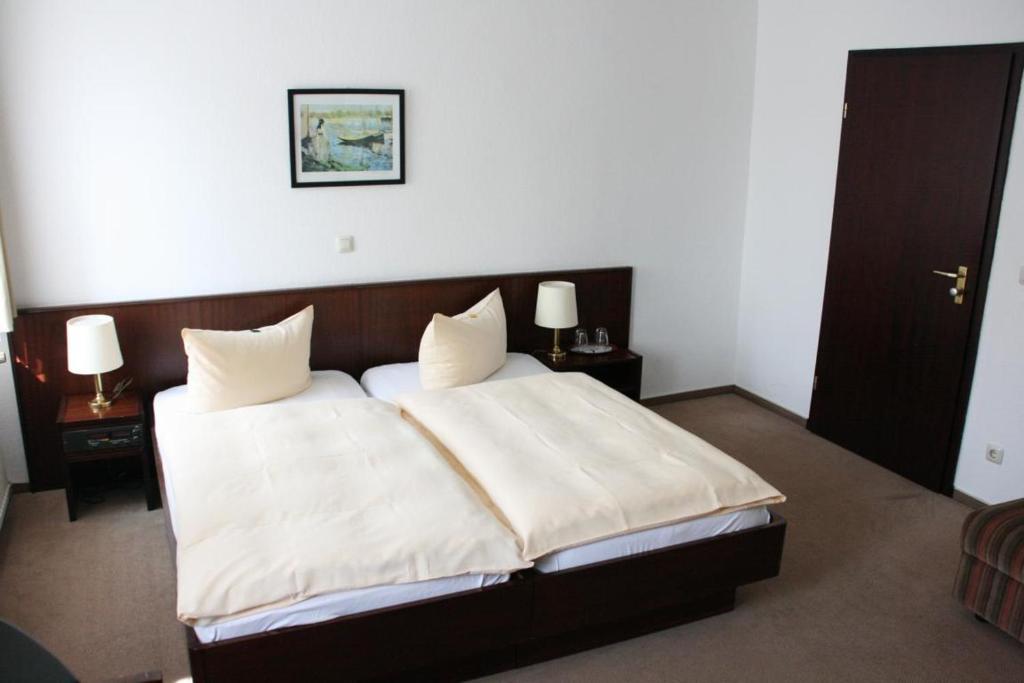 Hotel Diening Essen Ruang foto
