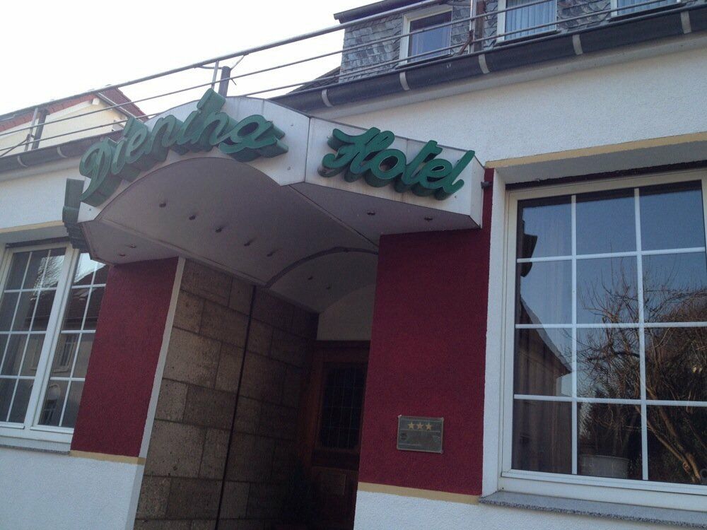 Hotel Diening Essen Bagian luar foto